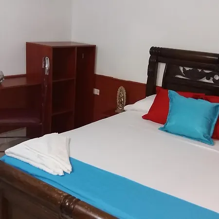 Estudio 63 Playa Los Cocos Hotel